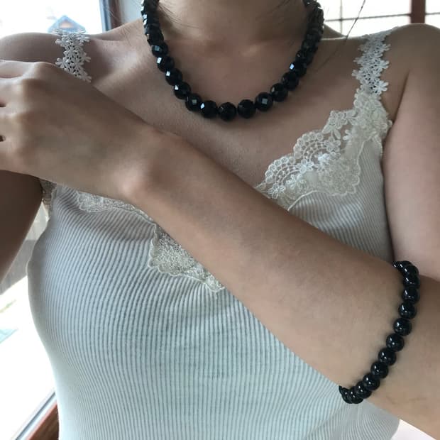 Black Bead Necklace & Bracelet Set