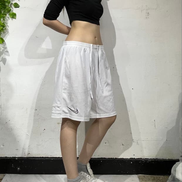 나이키 화이트 와이드 반바지 추리닝 바지 버뮤다 팬츠 XL