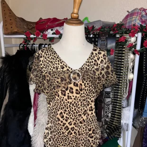 빈티지 갸루 오네갸루 y2k 대장 코디 반팔 블라우스 글리터 탑