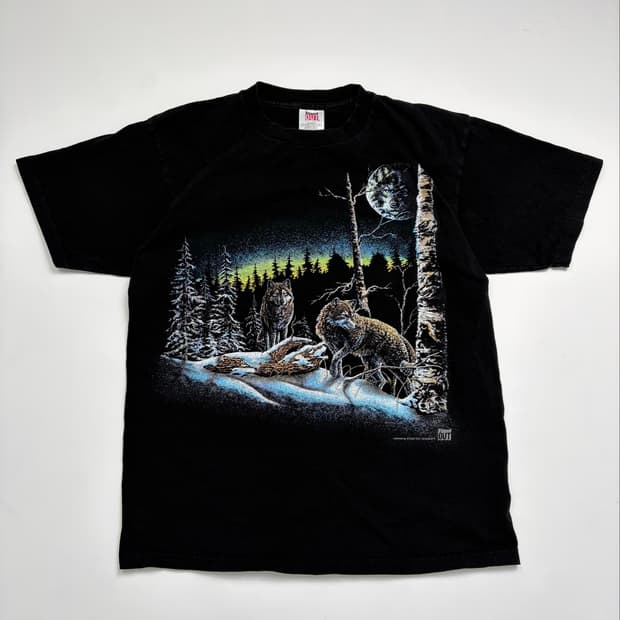 90s Wolves Tee (black)