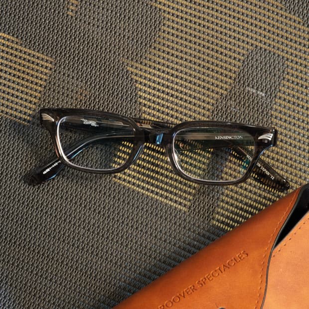그루버 켄싱턴1 46사이즈 그레이 남녀공용 안경 뿔테