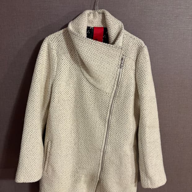 레어한 네덜란드 브랜드 SPOOM 아이보리 울 블렌드 하이넥 코트