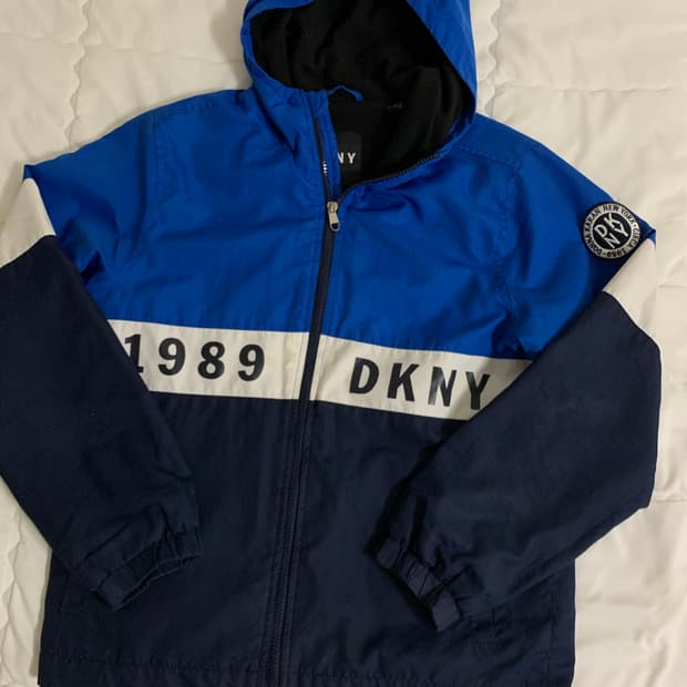 DKNY 바람막이