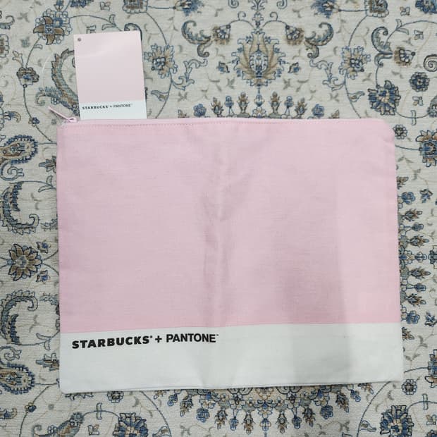 (새상품) 스타벅스+팬톤 콜라보 파우치 핑크