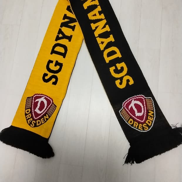 뒤나모 드레스덴 머플러