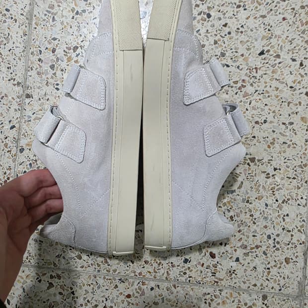 아워레가시 290사이즈 eu44 클래식 투 스트랩 스니커즈팝니다