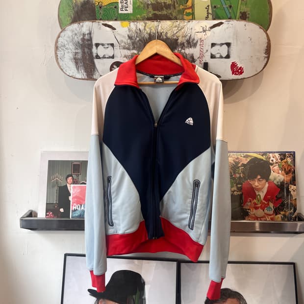 M 나이키 ACG 트랙탑/W3165
