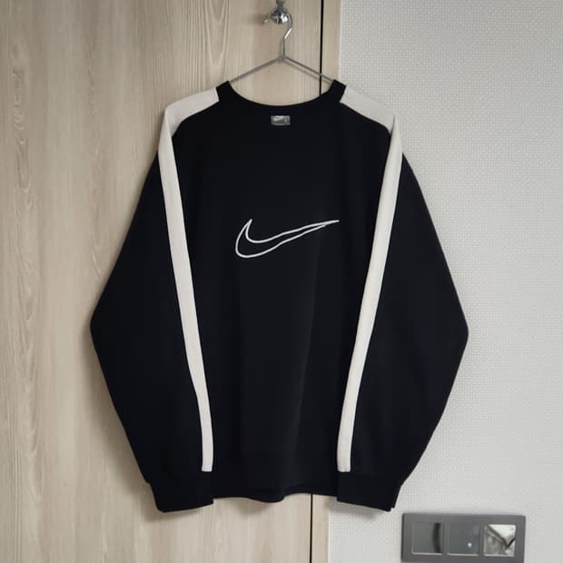 나이키 빅스우시 사이드라인 맨투맨