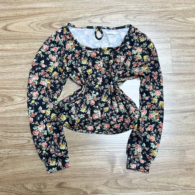 빈티지 플라워 리본 니트 가디건 히메갸루 로걀 라떼 히메카지 리즈리사깔