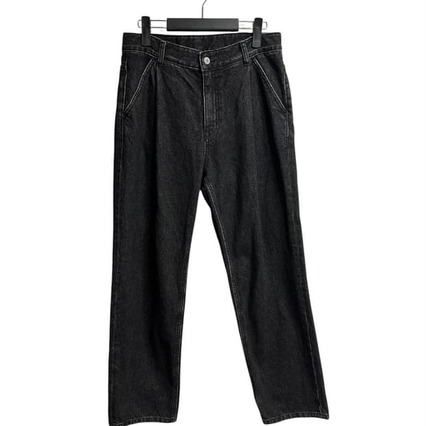 유니폼브릿지 레귤러핏 원턱 블랙 데님팬츠 S size