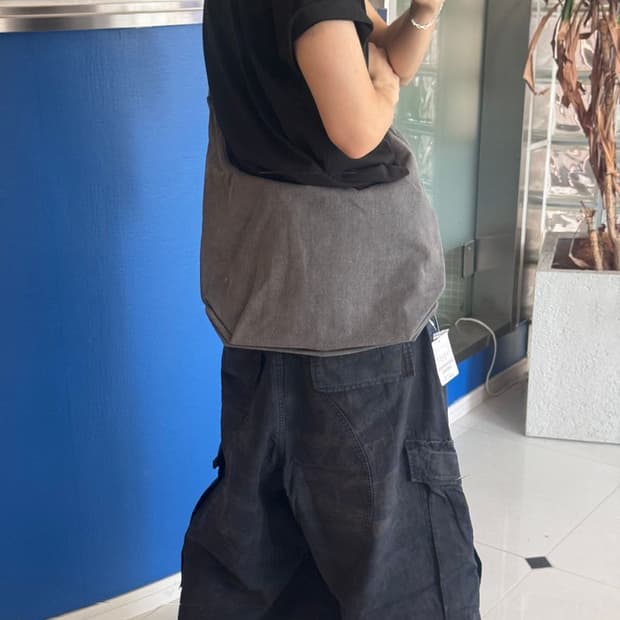DENIM CLOTH BODY BAG 데님 천 바디백