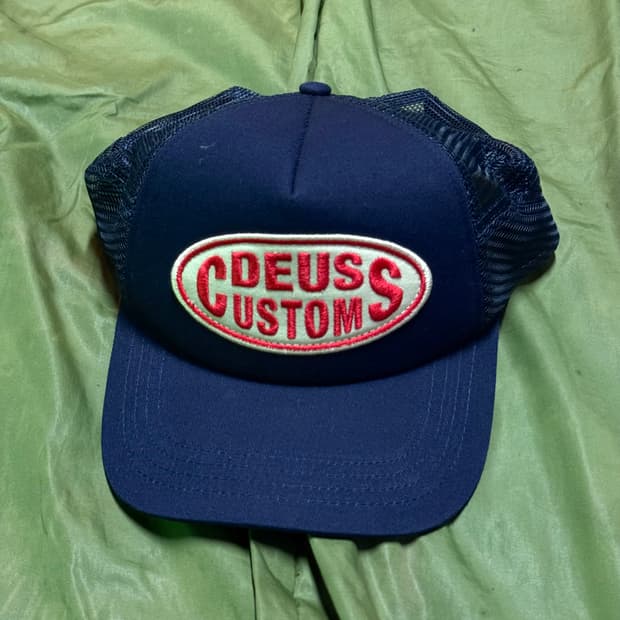 데우스 엑스 마키나 클로린 트러커 네이비 OS