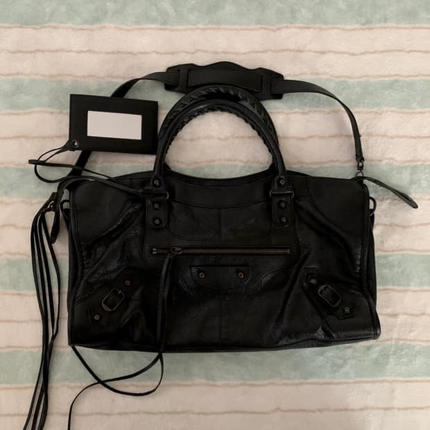 발렌시아가 시티백 모터백 블랙