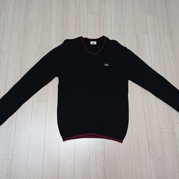 라코스테 브이넥 니트 긴팔티 