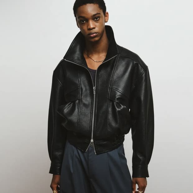 50 -> 52 노이어 고트스킨 하이넥 레더 집업 자켓 교환합니다.