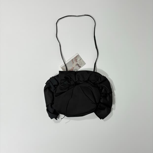 세실리에 반센 ULI BAG 블랙 O/S