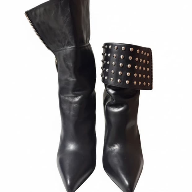 생로랑 스터드 앵클 부츠 37.5