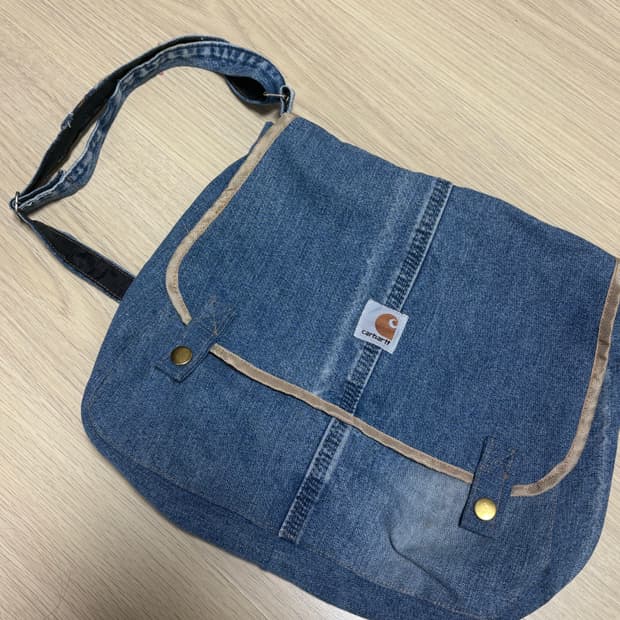 칼하트 데님 크로스백