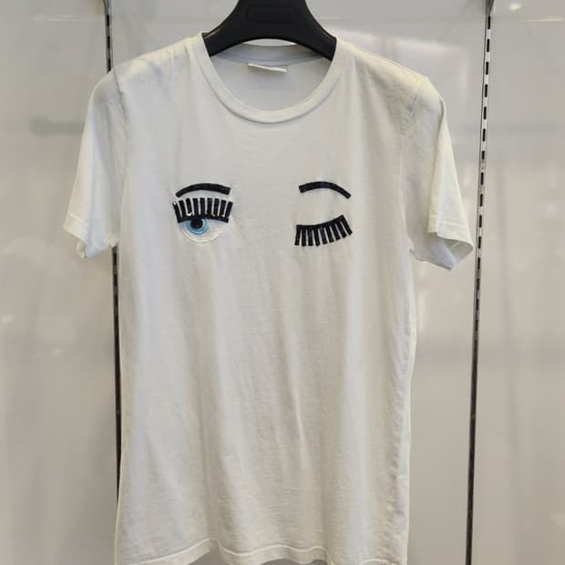 키아라 페라그니 자수반팔S