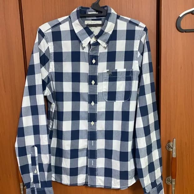 [ABERCROMBIE] 아베크롬비 네이비 체크 셔츠 M사이즈