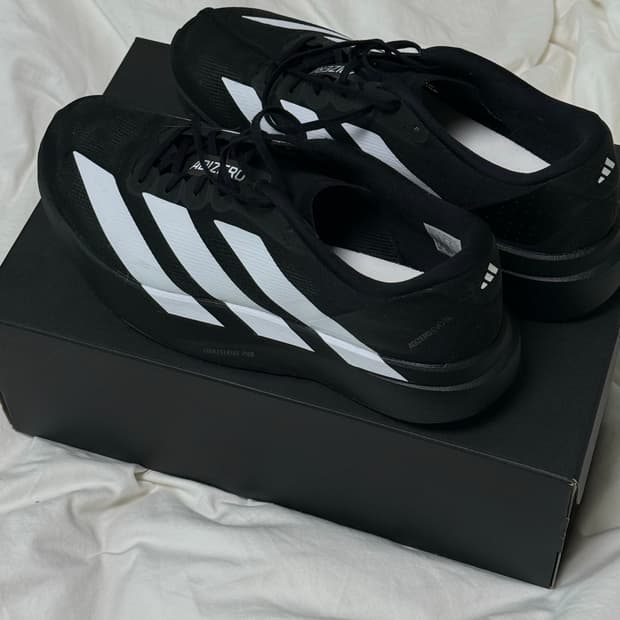 아디다스 EVO SL 285 사이즈 블랙 모델 급처합니다!