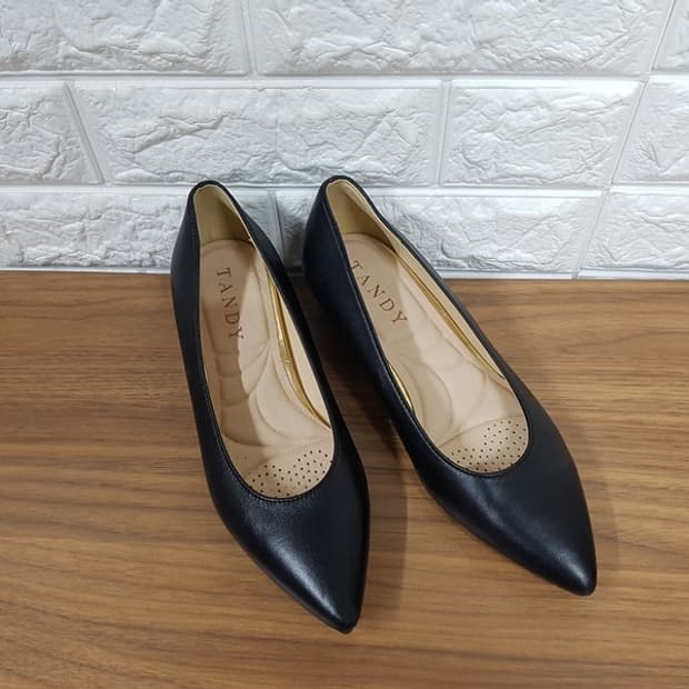 탠디 낮은굽 구두 230