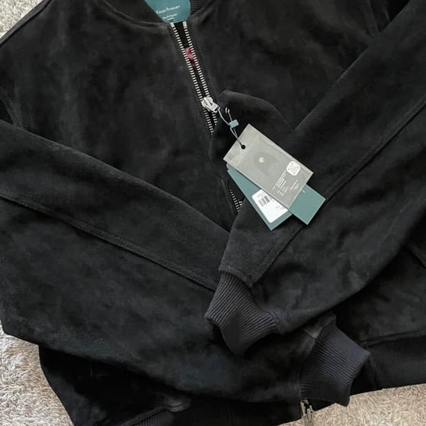 언더마이카 불꽃자수스웨이드자켓 (새상품)