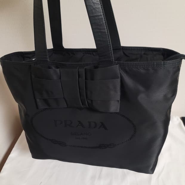 프라다 가방,숄더백,토트백(디올샤넬보테가루이비통구찌셀린느생로랑발렌시아가)