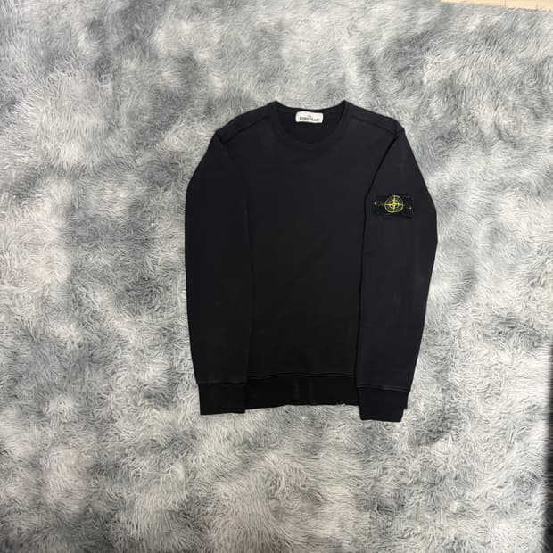 {M size} 스톤아일랜드 맨투맨