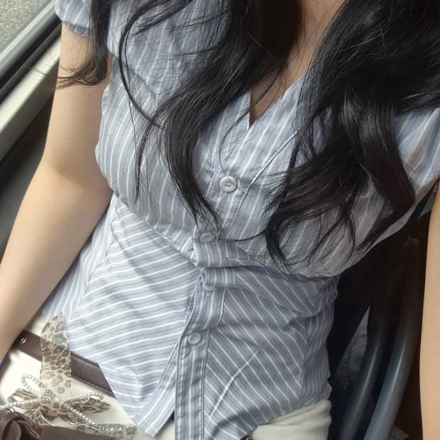 빈티지 슬림핏 스프라이트 블라우스