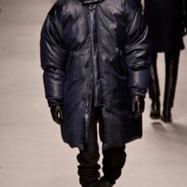 준지 천연양가죽 롱 구스다운 패딩 2웨이지퍼  48 (정가239만)