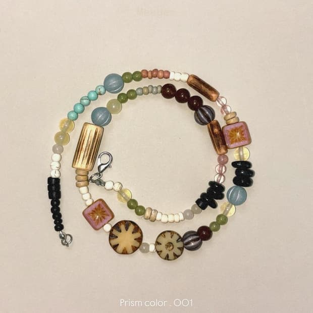 Prism color . 001 | 비즈 목걸이