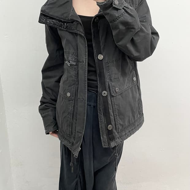 ck 버튼 포켓 디테일 자켓 