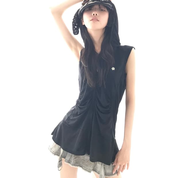 Black shirring hoodie mesh zip🤐onepiece