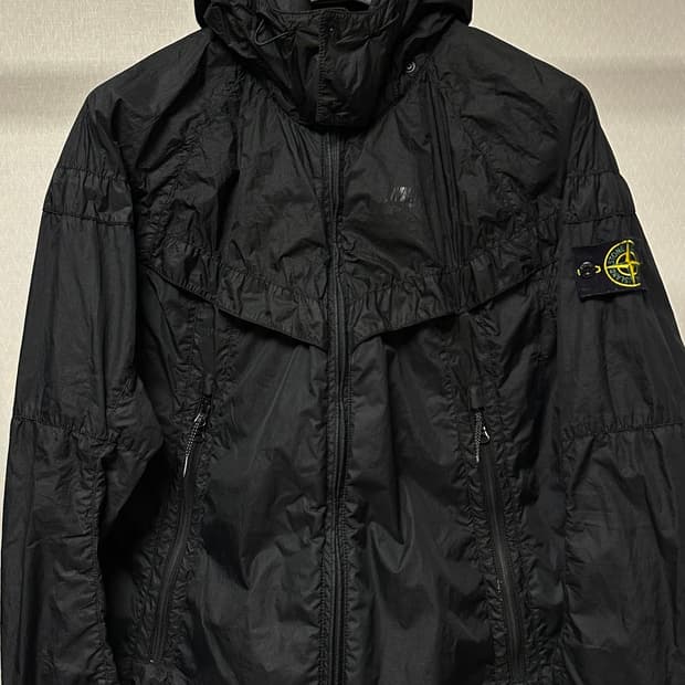 스톤아일랜드 x 나이키 멤브라나 2L tc 자켓 S(100) 블랙