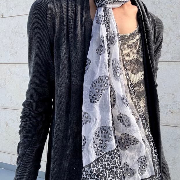 10. Heart leopard scarf 2.5