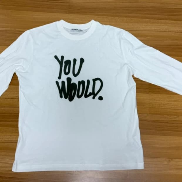 아크네스튜디오 you would 티셔츠
