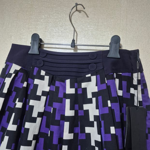 새옷 미샤 패턴 실크 스커트