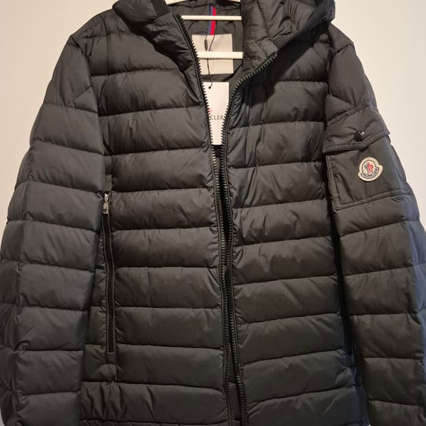 몽클레어패딩