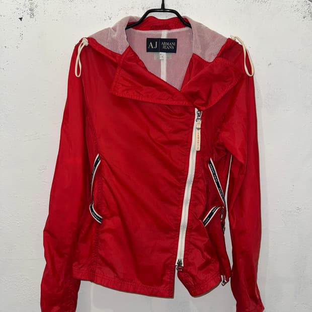 아르마니 진스 레드 바람막이 자켓