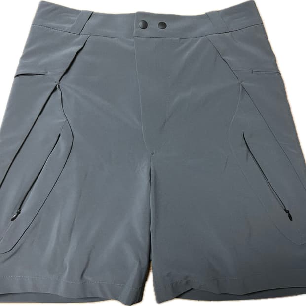 HYEIN SEO UTILITY SHORTS 2 혜인서 유틸리티 쇼츠 2