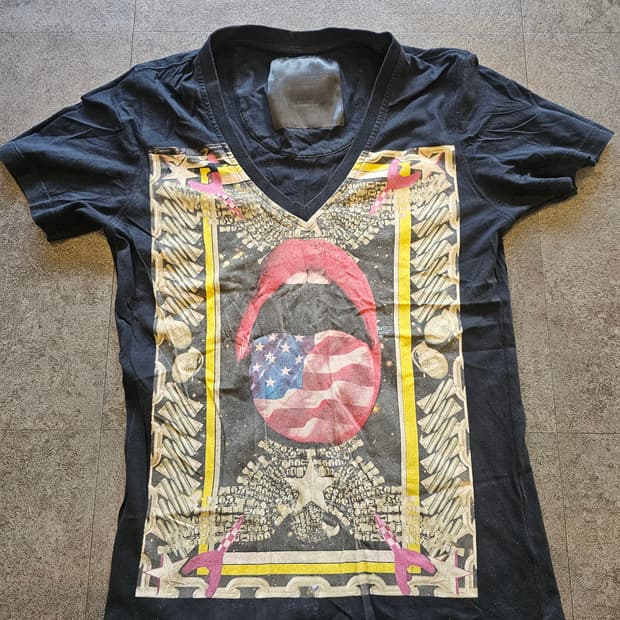 디스퀘어드 반팔티