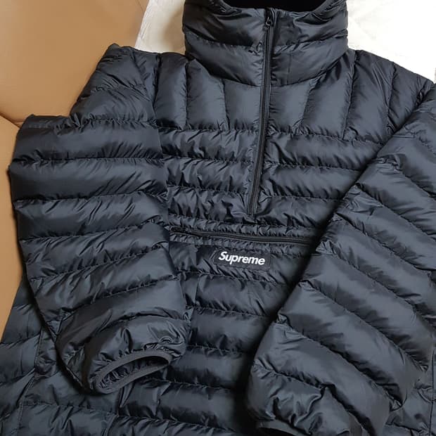 슈프림 마이크로 다운 하프 집 후드 패딩 블랙 24FW