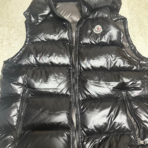 몽클레어 패딩조끼 7사이즈