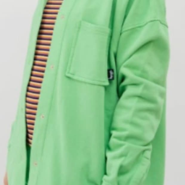 스투시 그린 셔츠 자켓 판매합니다!!!!!!!!!