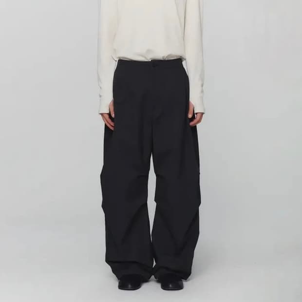 [M] 아모멘토, 24FW 코튼 나일론 퍼티그 팬츠, 블랙