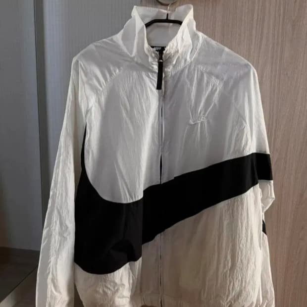 나이키 빅스우시 바람막이