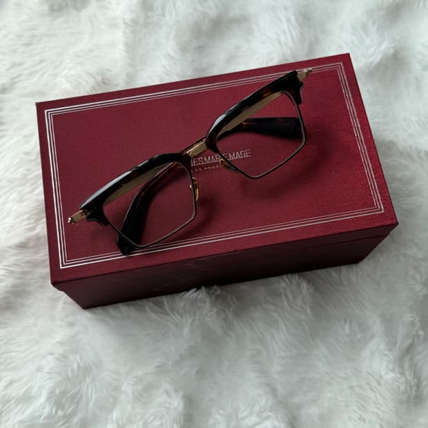 자크마리마지 알린 안경