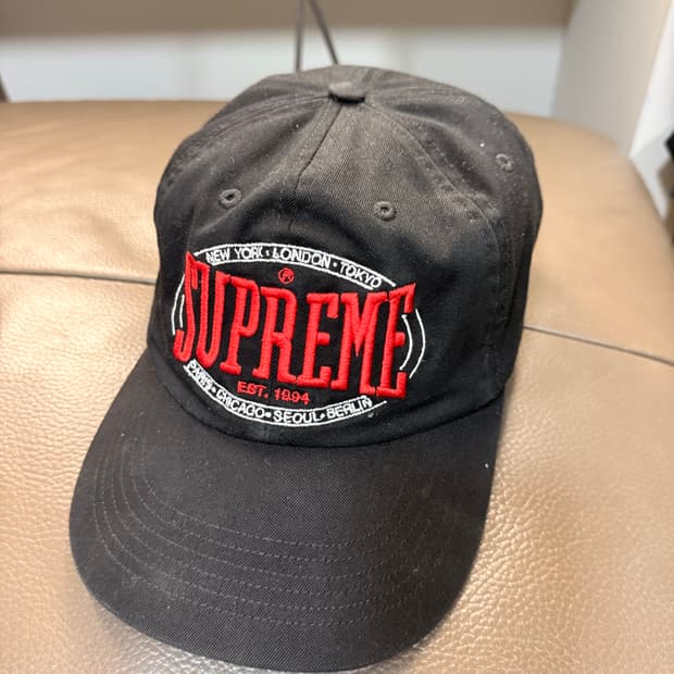 슈프림 6패널캡