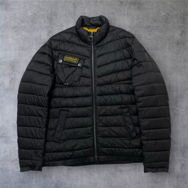 바버 인터내셔널 Barbour 블랙 퀼팅 파이버다운 경량패딩 L